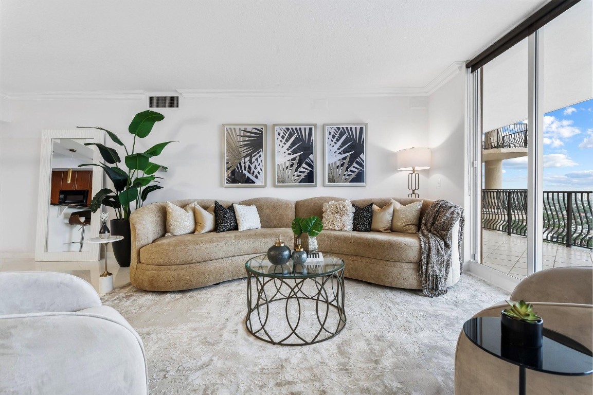 100 S Birch Road 2403