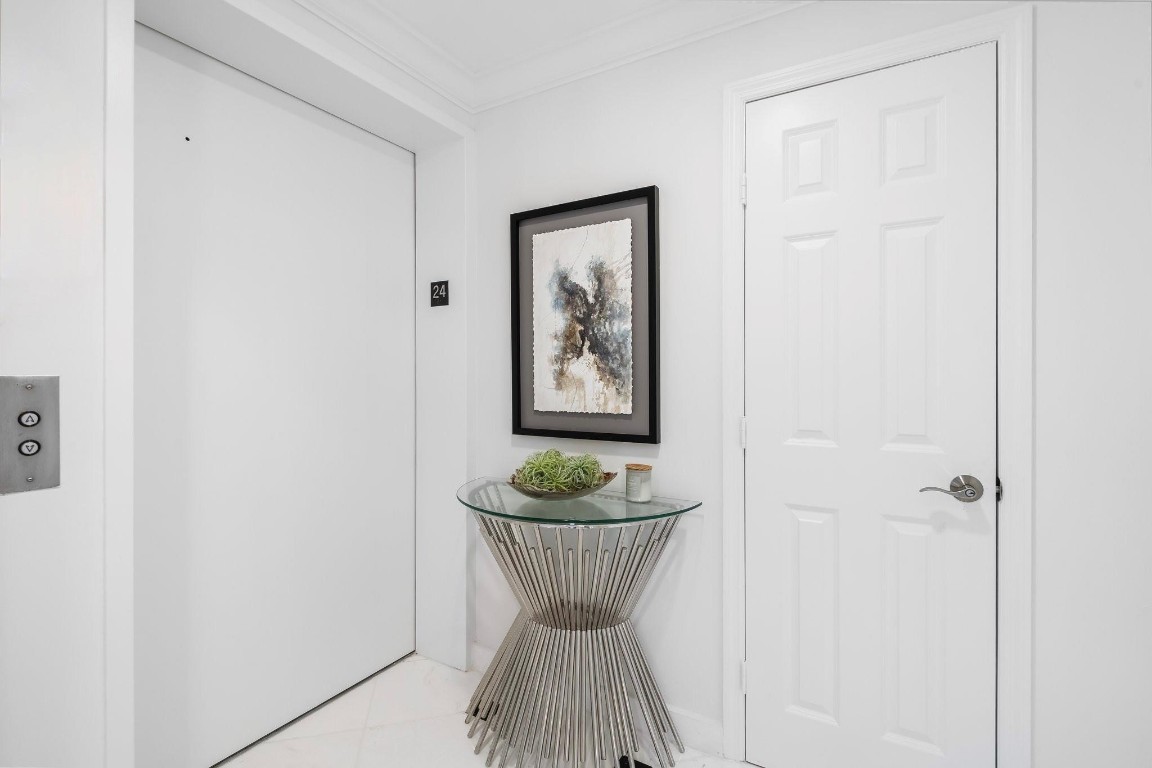 JACKSON TOWER LAS OLAS - Residential