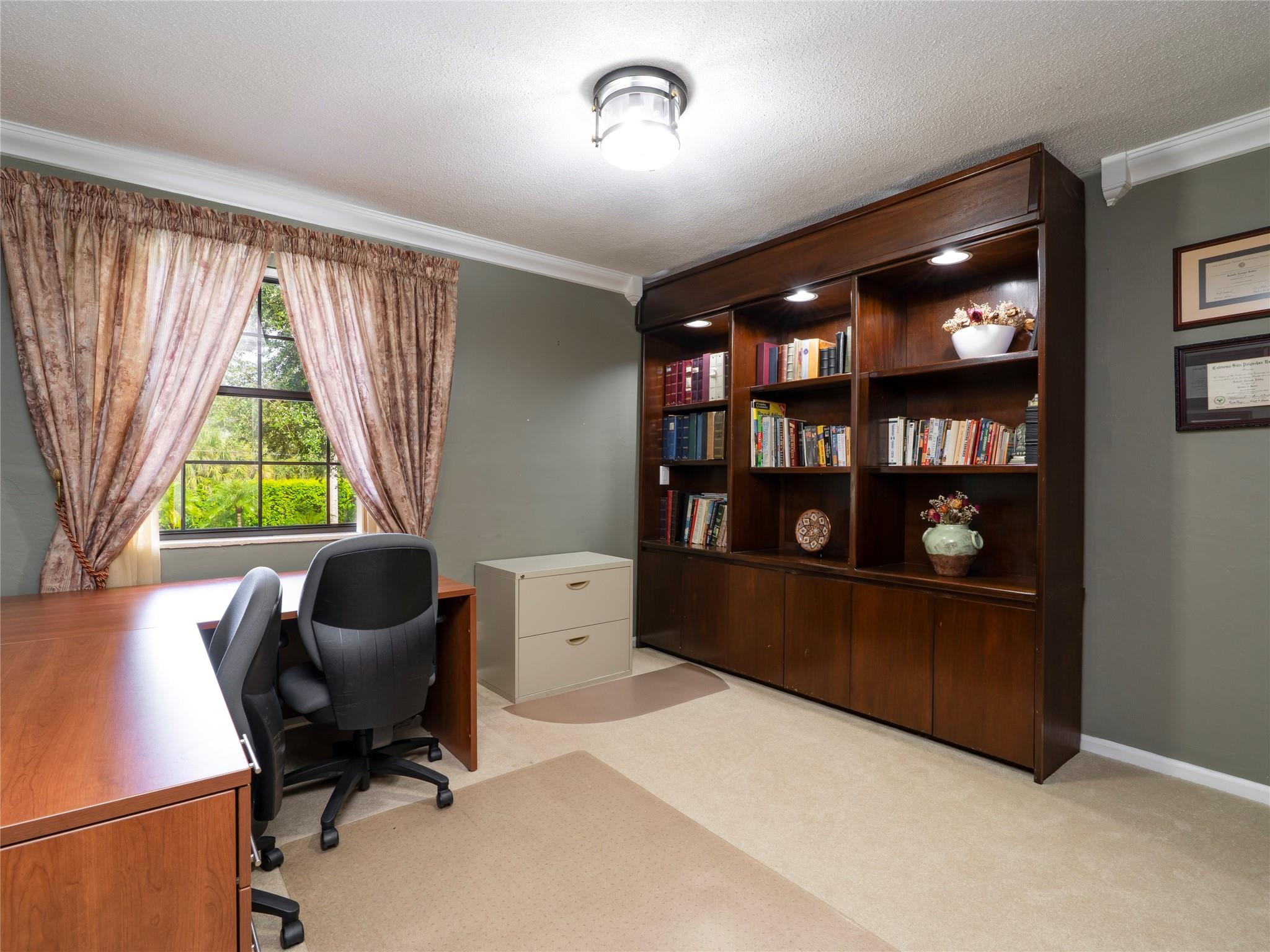 Fla Fruit Lands Co Sub 2 - Residential Lease