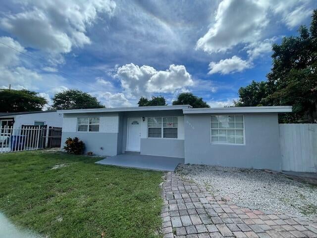 Photo of 6416 SW 24TH Street, Miramar, FL 33023 (MLS # B26083127)