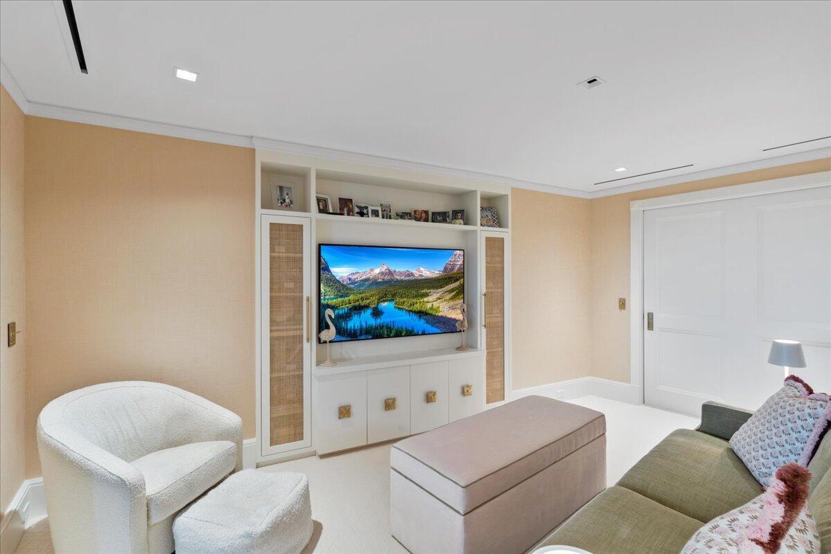 ONE ROYAL PALM WAY CONDO - Residential