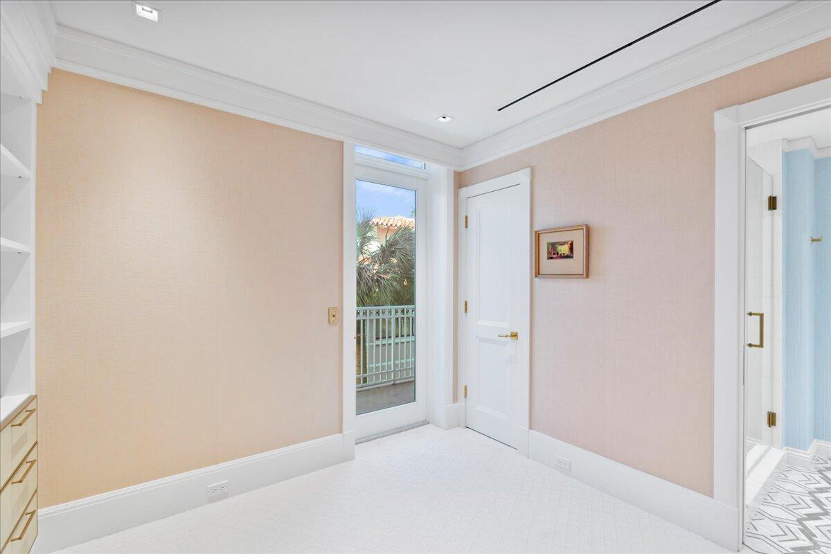 ONE ROYAL PALM WAY CONDO - Residential