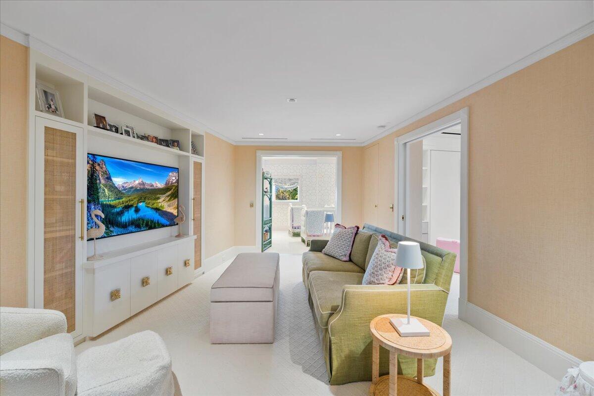 ONE ROYAL PALM WAY CONDO - Residential