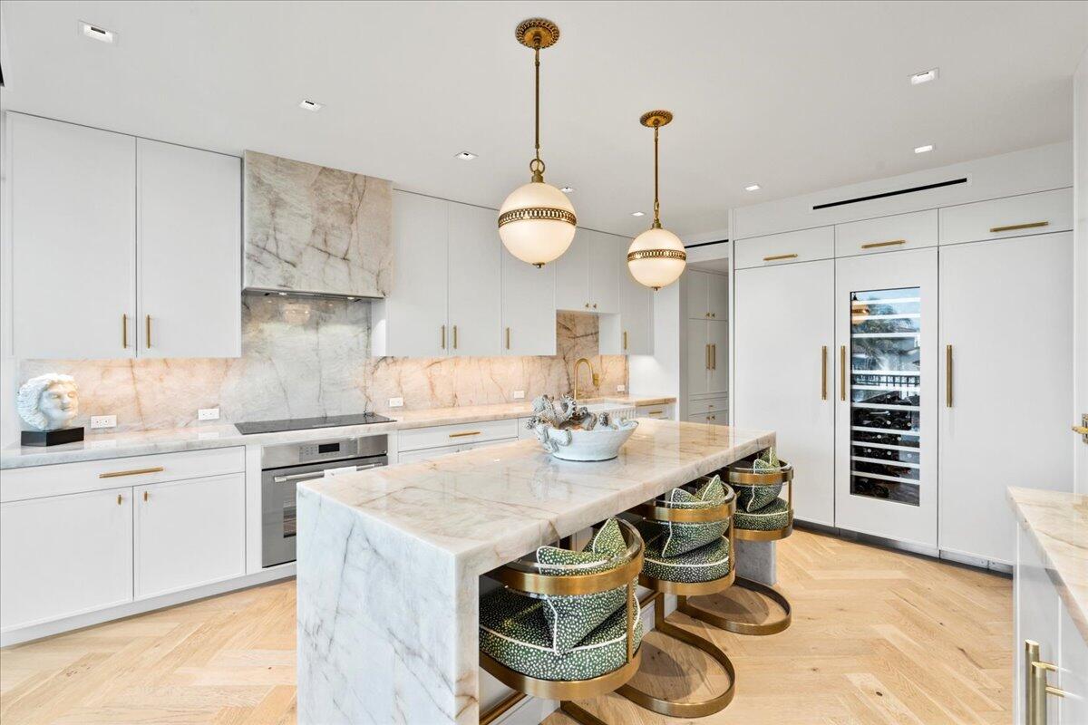 ONE ROYAL PALM WAY CONDO - Residential