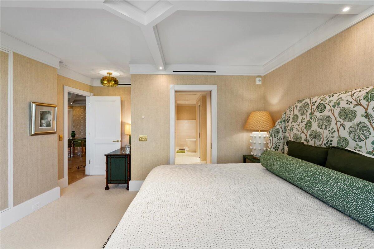 ONE ROYAL PALM WAY CONDO - Residential