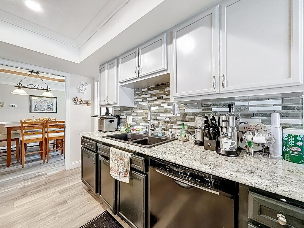 Photo of 189 NE Caprona Avenue, Port Saint Lucie, FL 34983 (MLS # R11157146)