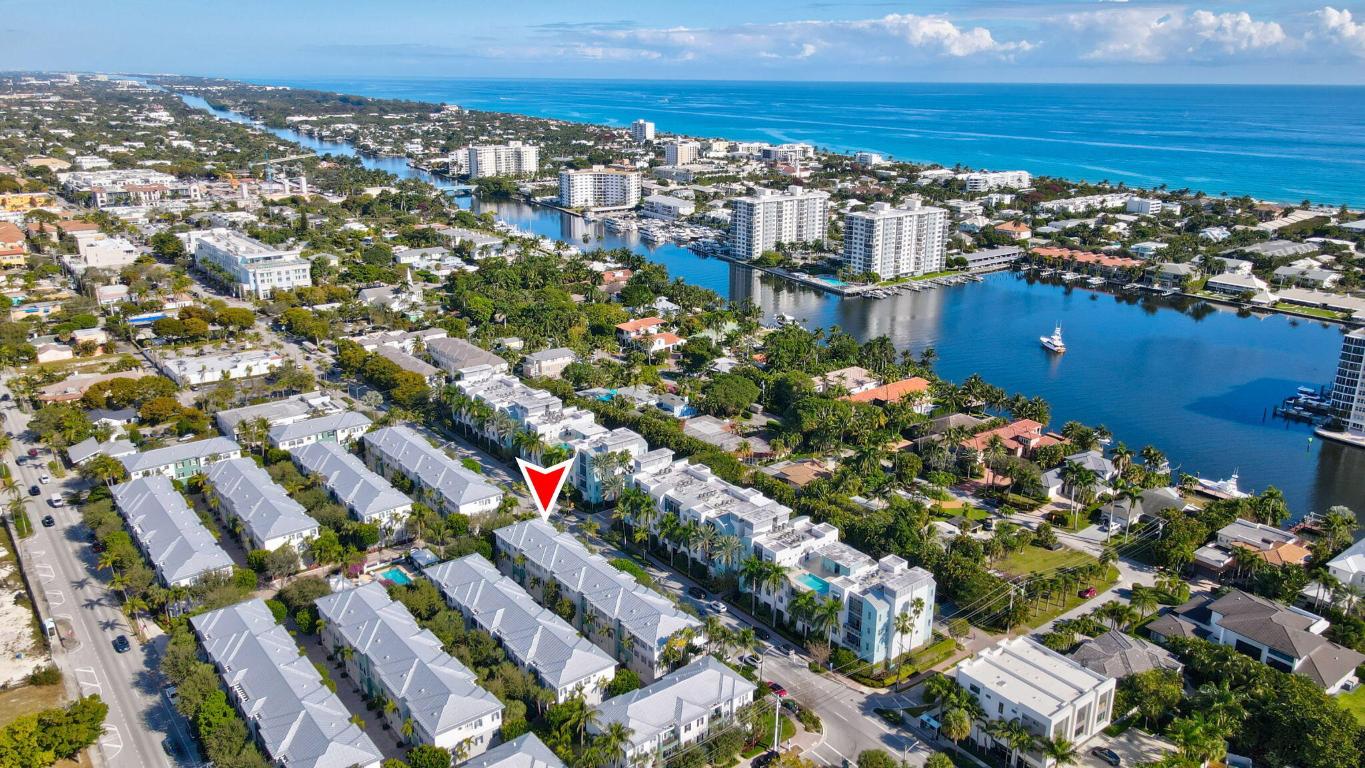 MALLORY SQUARE - Residential