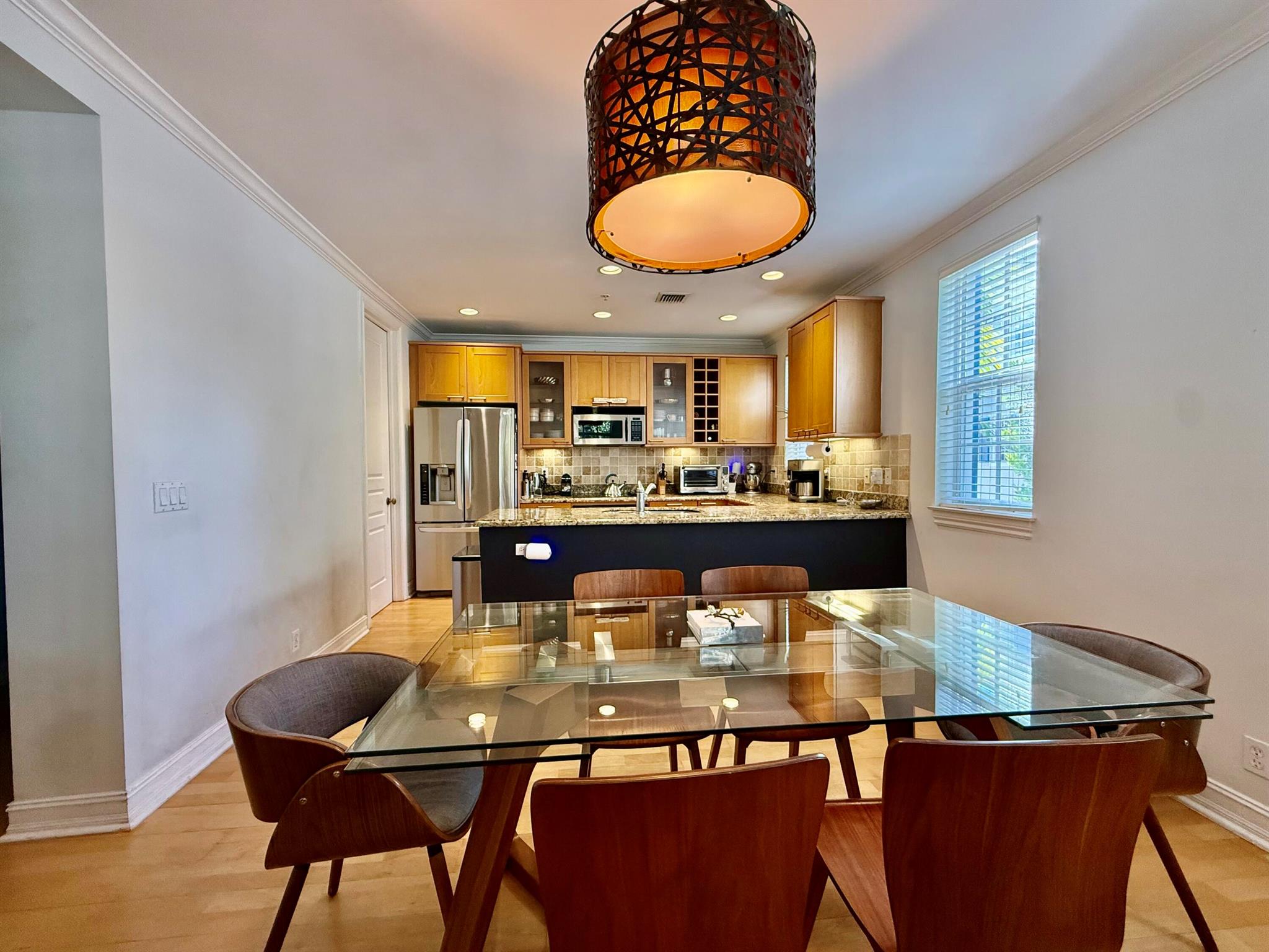 349 E Mallory Circle