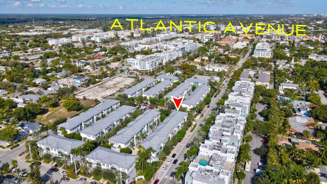 MALLORY SQUARE - Residential