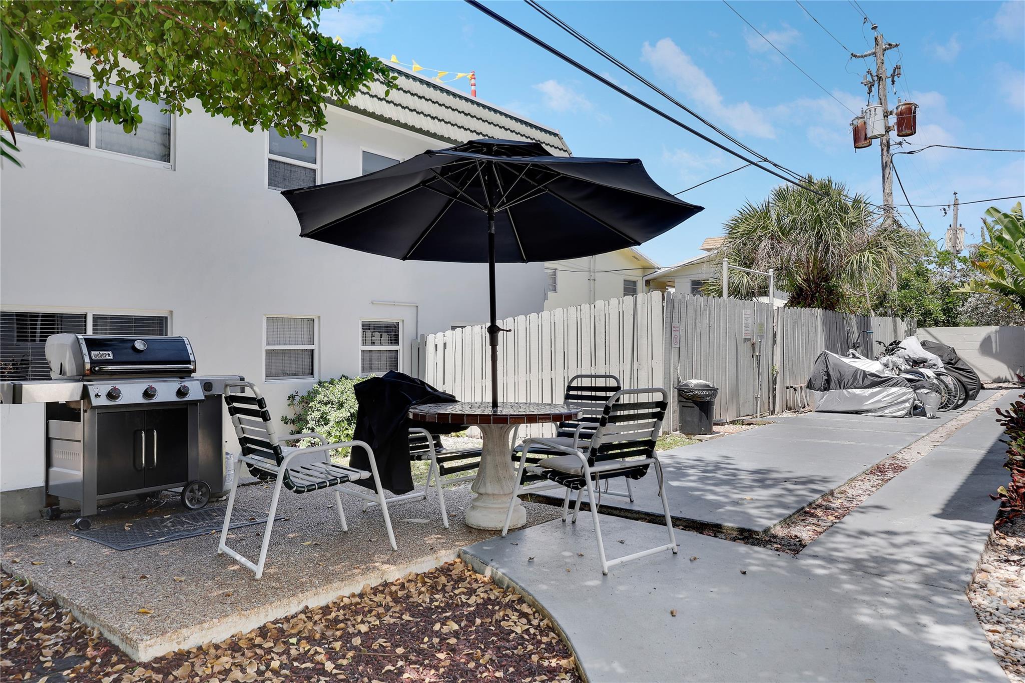 1010 SE 15th St 112