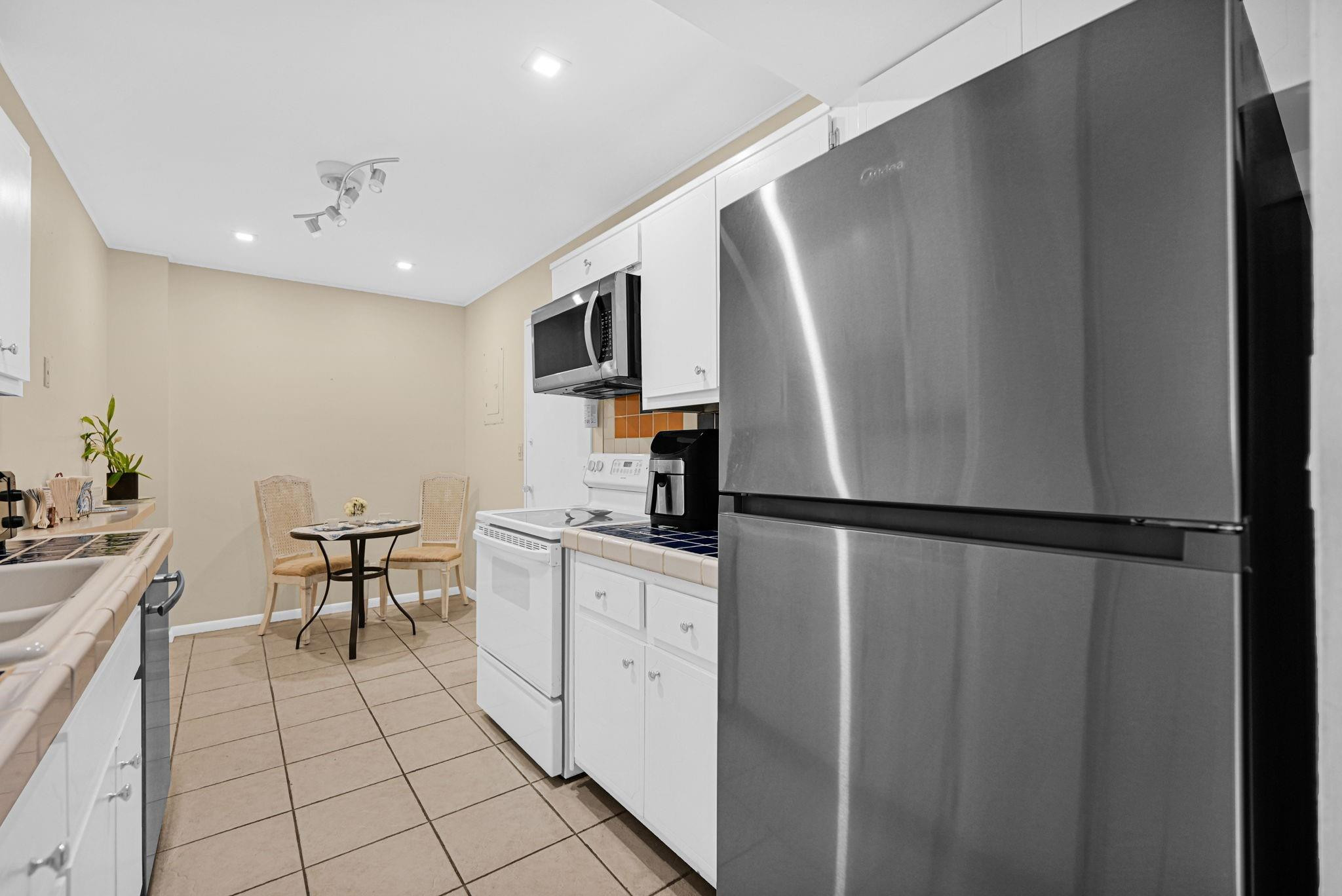 Hillcrest East 21 - Residential