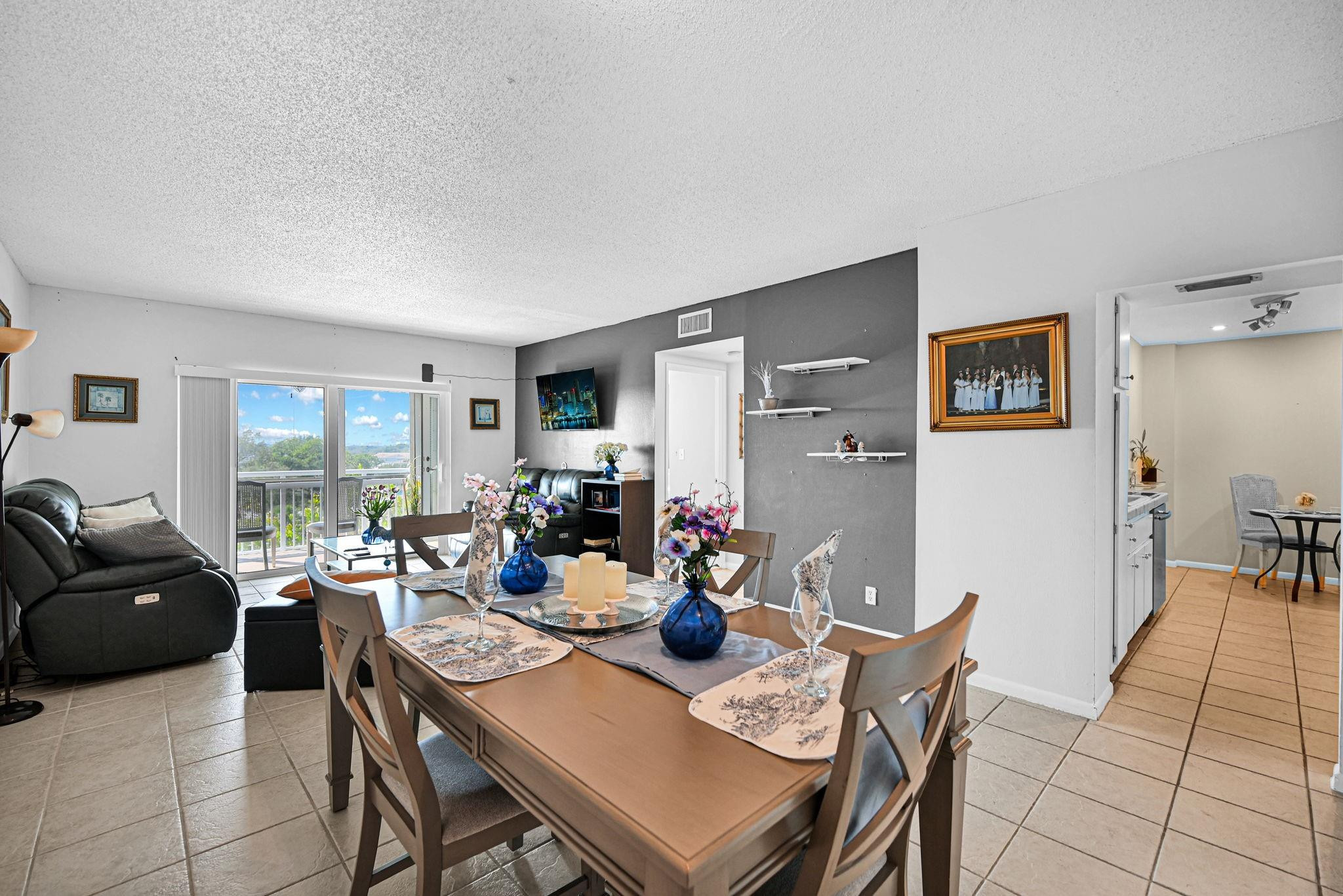 Hillcrest East 21 - Residential