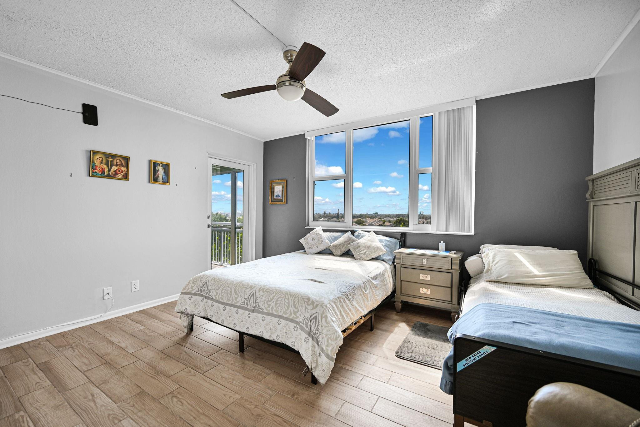 Hillcrest East 21 - Residential