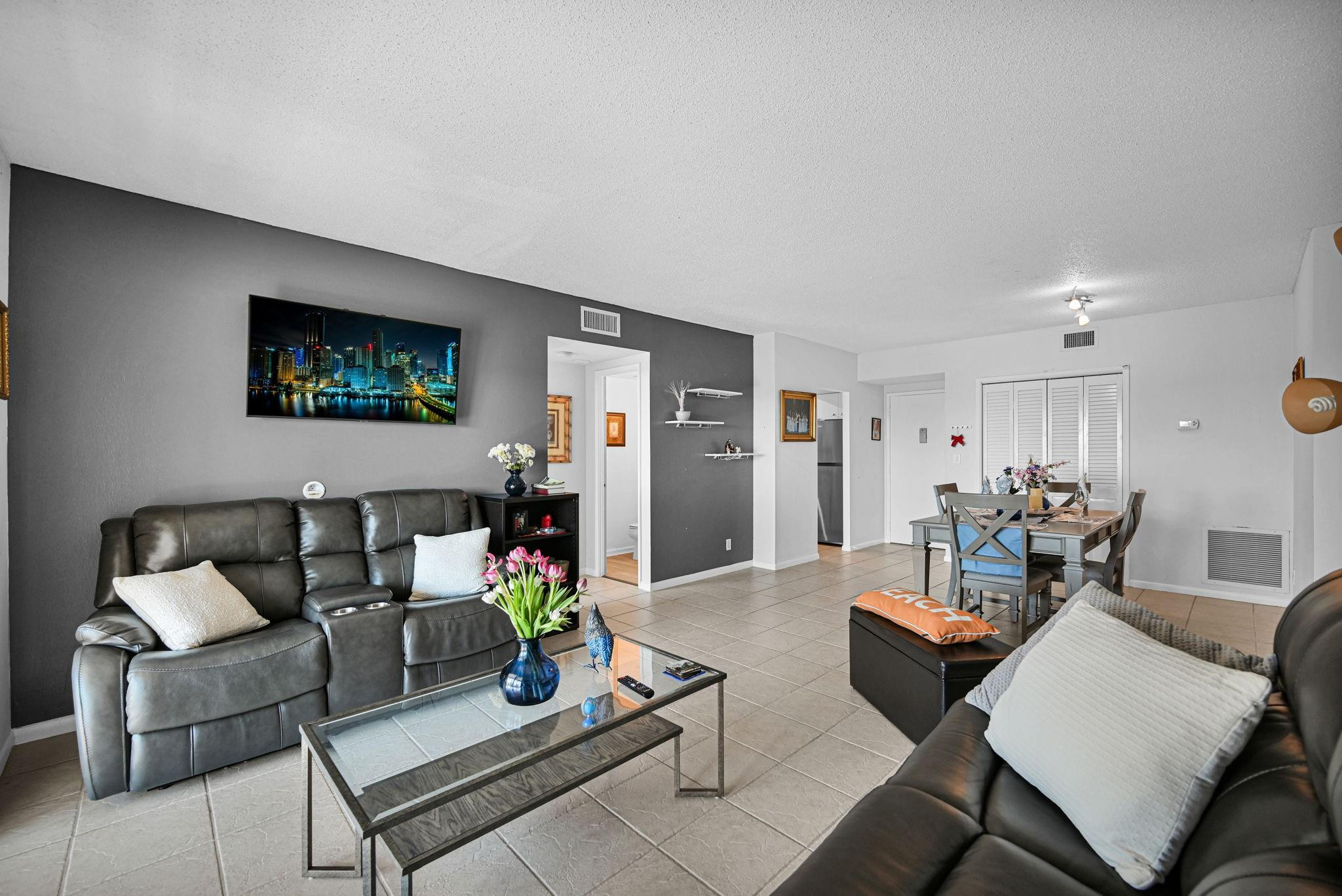 Hillcrest East 21 - Residential