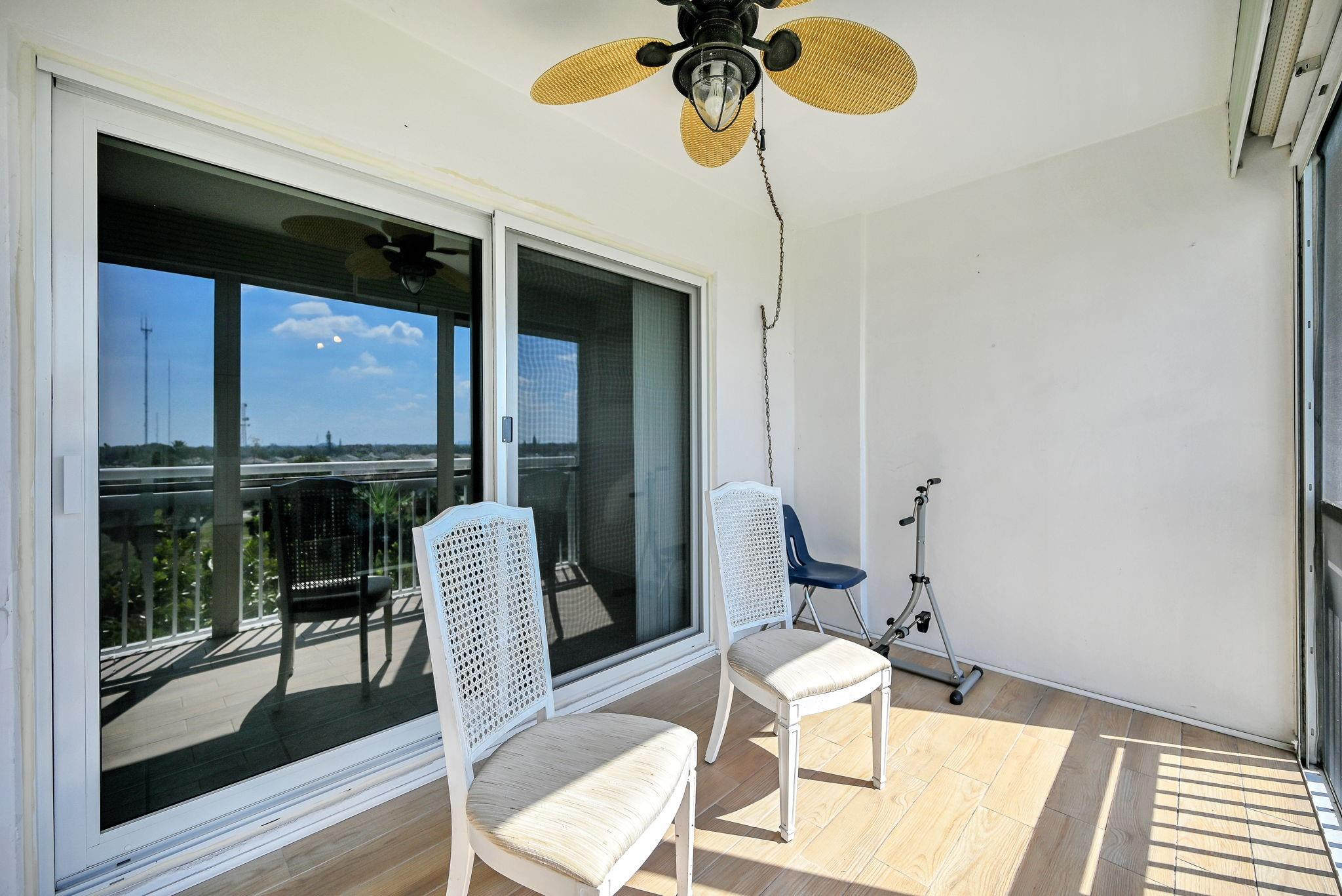 Hillcrest East 21 - Residential