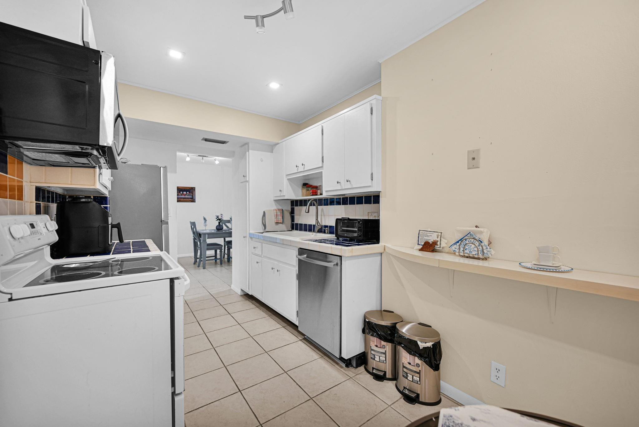 Hillcrest East 21 - Residential