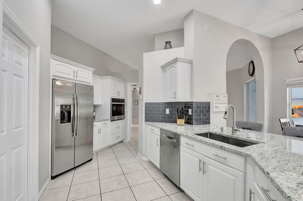 Photo of 11723 WATERBEND Court, Wellington, FL 33414 (MLS # B26062090)