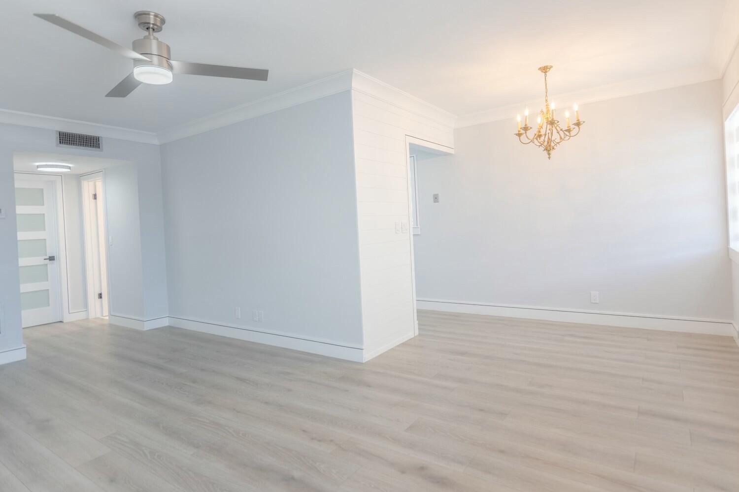 View photos, virtual tours, details... 2840 Cynthia 204 Lane 204