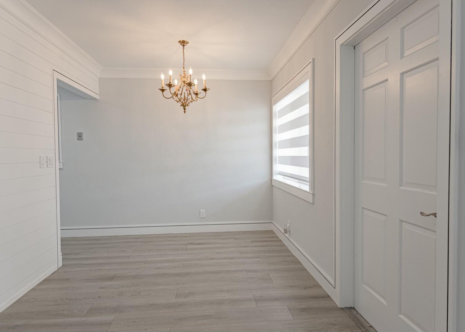 View photos, virtual tours, details... 2840 Cynthia 204 Lane 204
