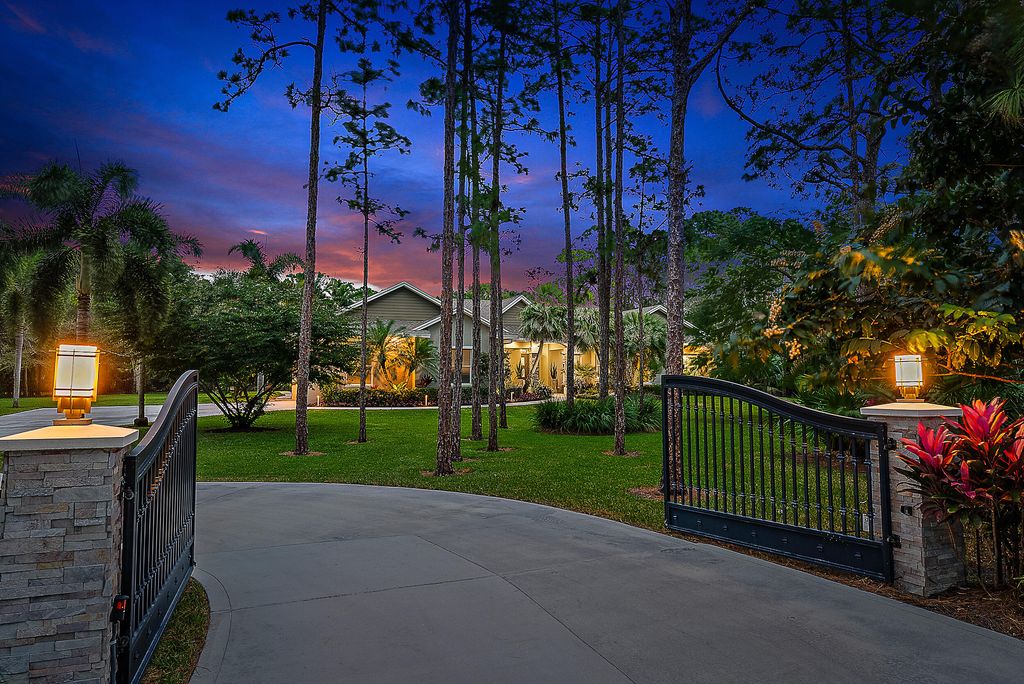 Photo of 12580 185th Street N, Jupiter, FL 33478 (MLS # R10945012)