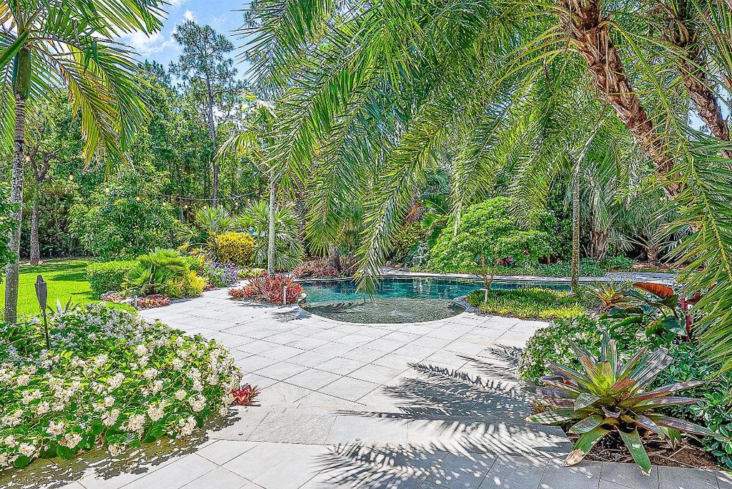 Photo of 12580 185th Street N, Jupiter, FL 33478 (MLS # R10945012)