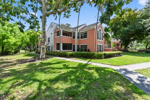 1125 Crystal Way Unit I, Delray Beach, FL MLS: R11089746