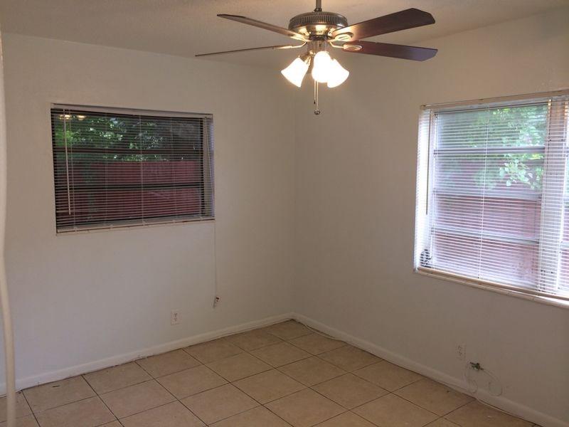 Riverside 2 1-104 D - Residential Lease