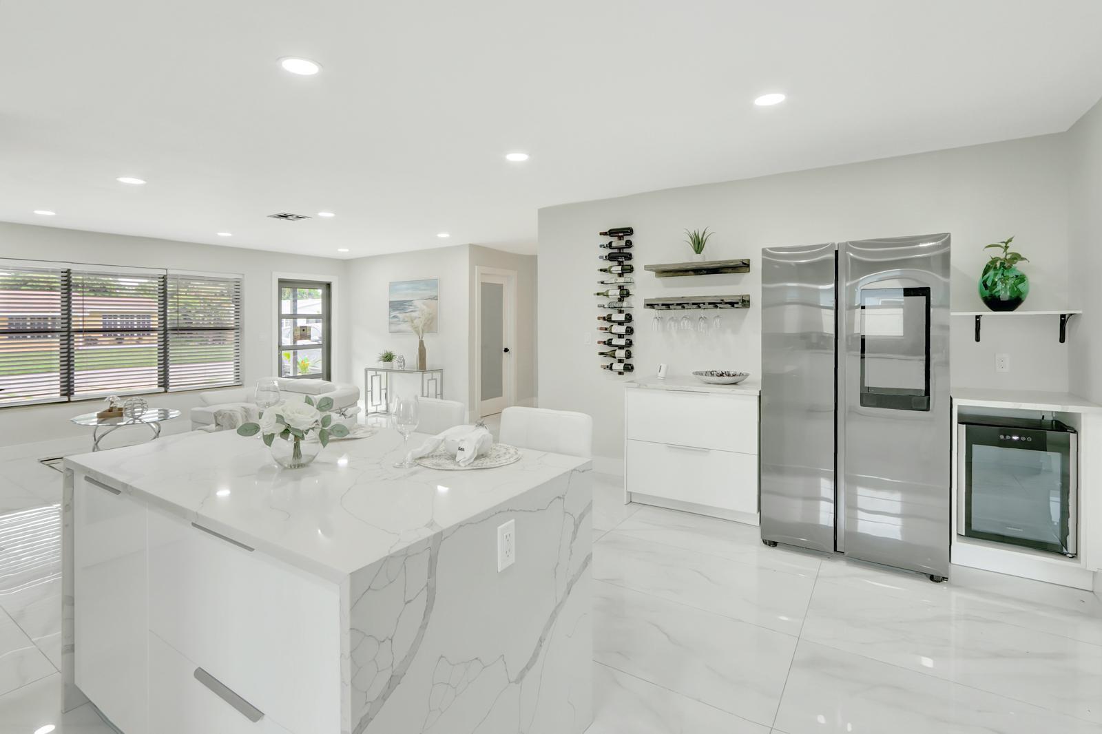 MEADOWBROOK - Residential