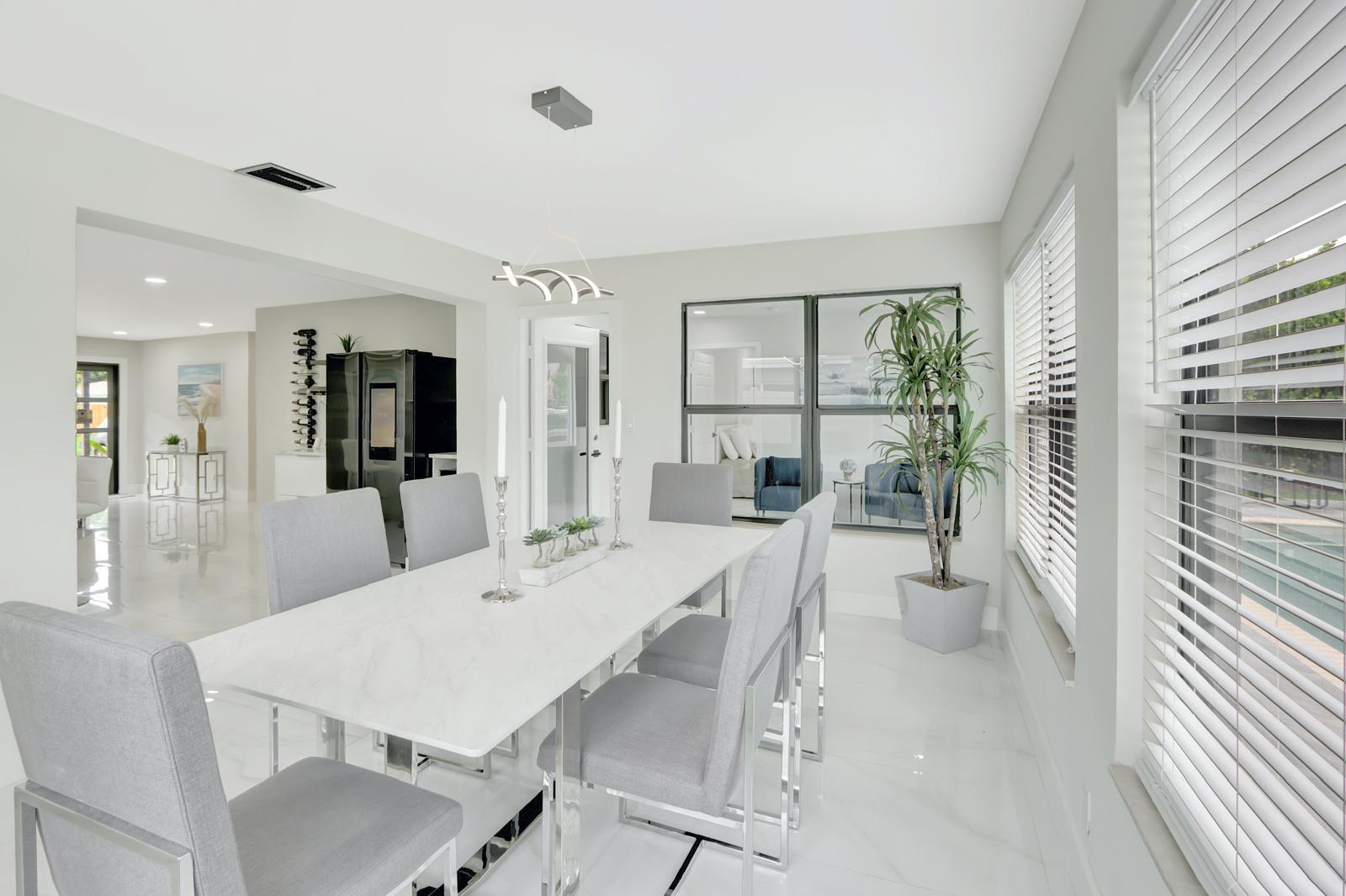 MEADOWBROOK - Residential