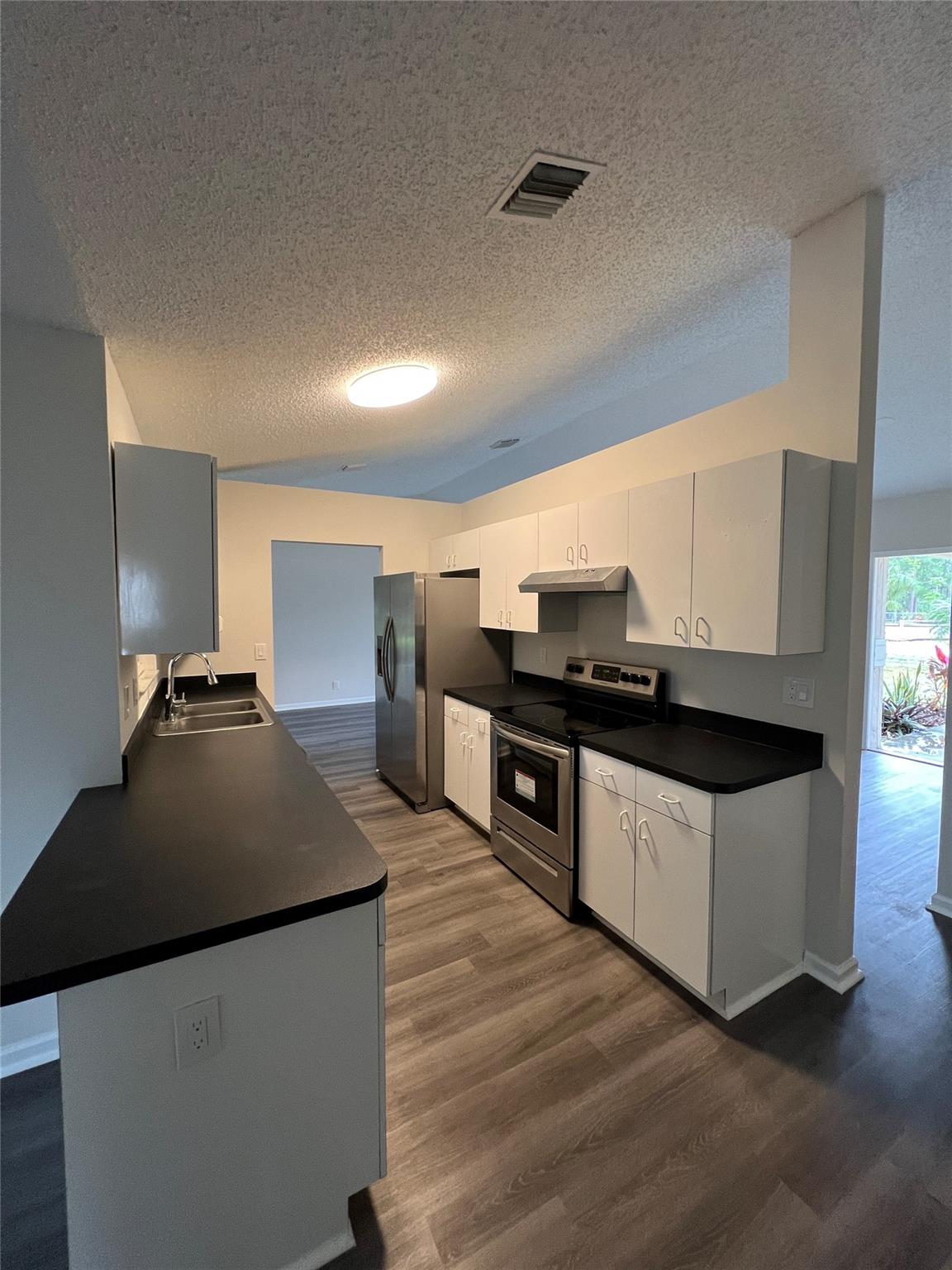 Acreage & Unrec - Residential