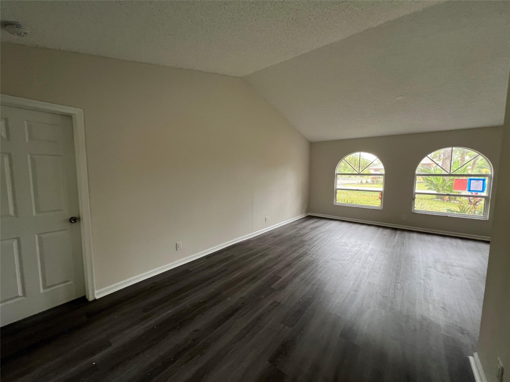 Acreage & Unrec - Residential