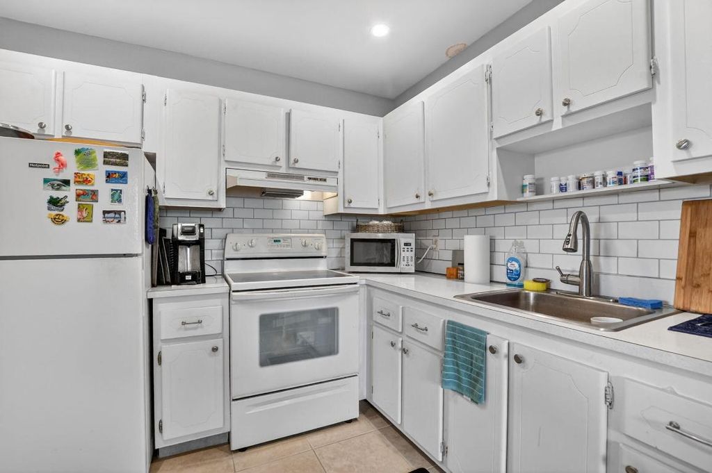 Photo of 471 Monaco J, Delray Beach, FL 33446 (MLS # R11154181)