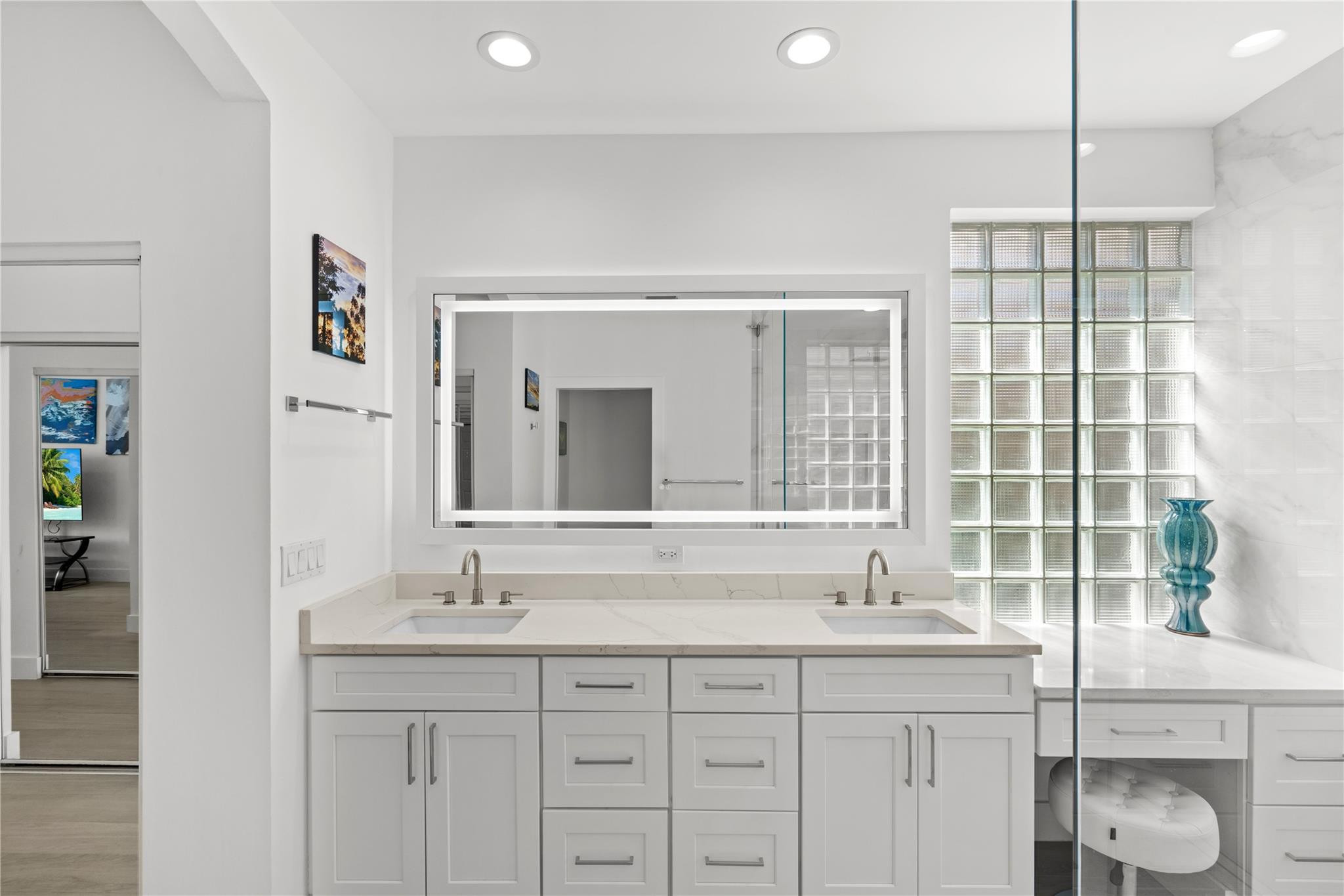 Valencia Lakes 02 - Residential