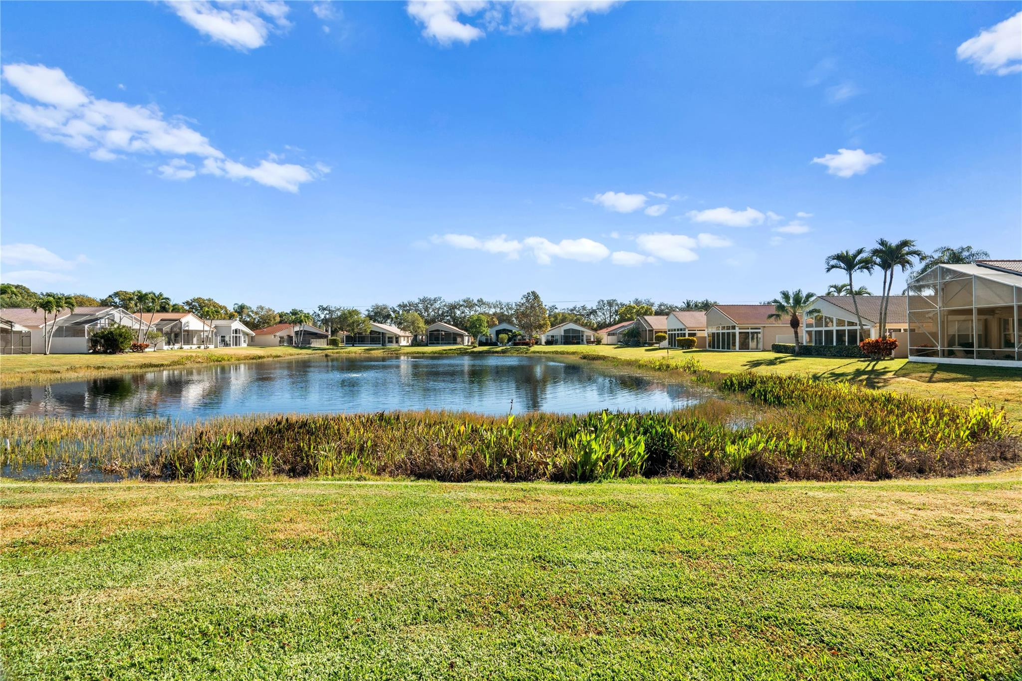 Valencia Lakes 02 - Residential