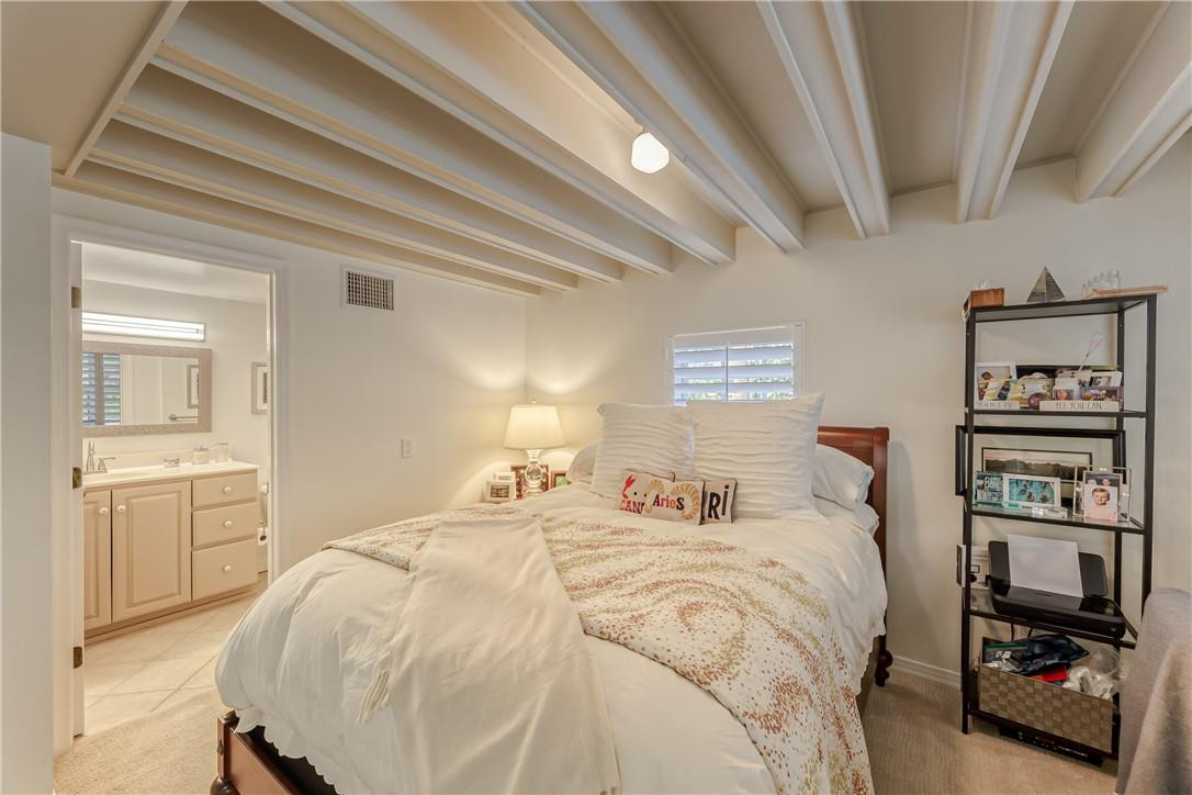 Rio Vista C J Hectors Res - Residential