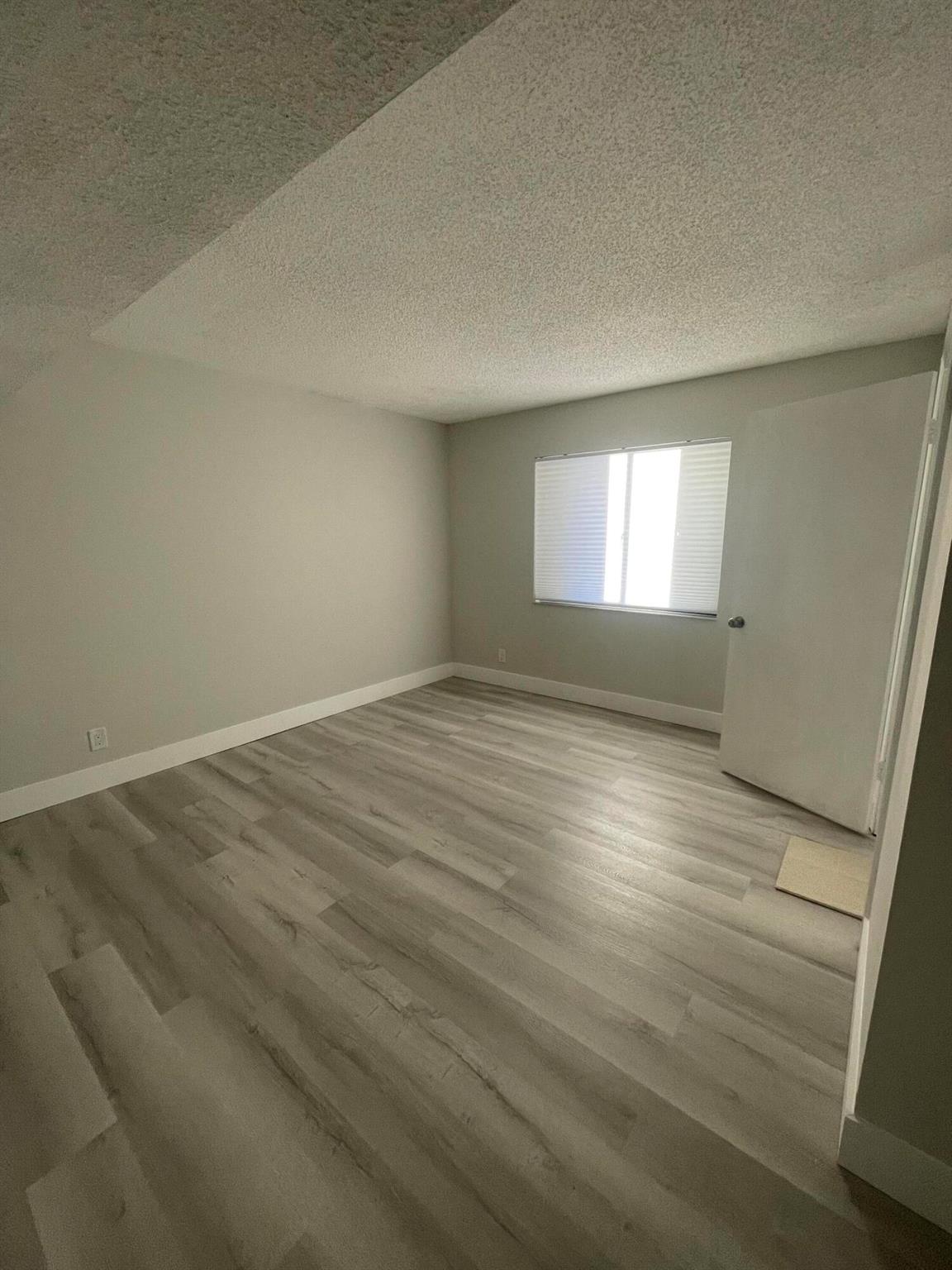 OLYMPUS VILLAGE CONDO - Residential