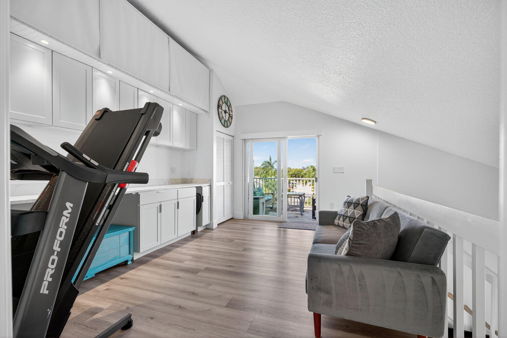 BELLA VISTA ON THE PARK - Residential