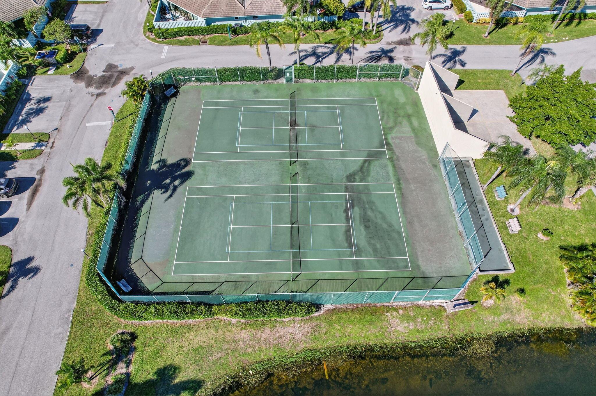 BELLA VISTA ON THE PARK - Residential