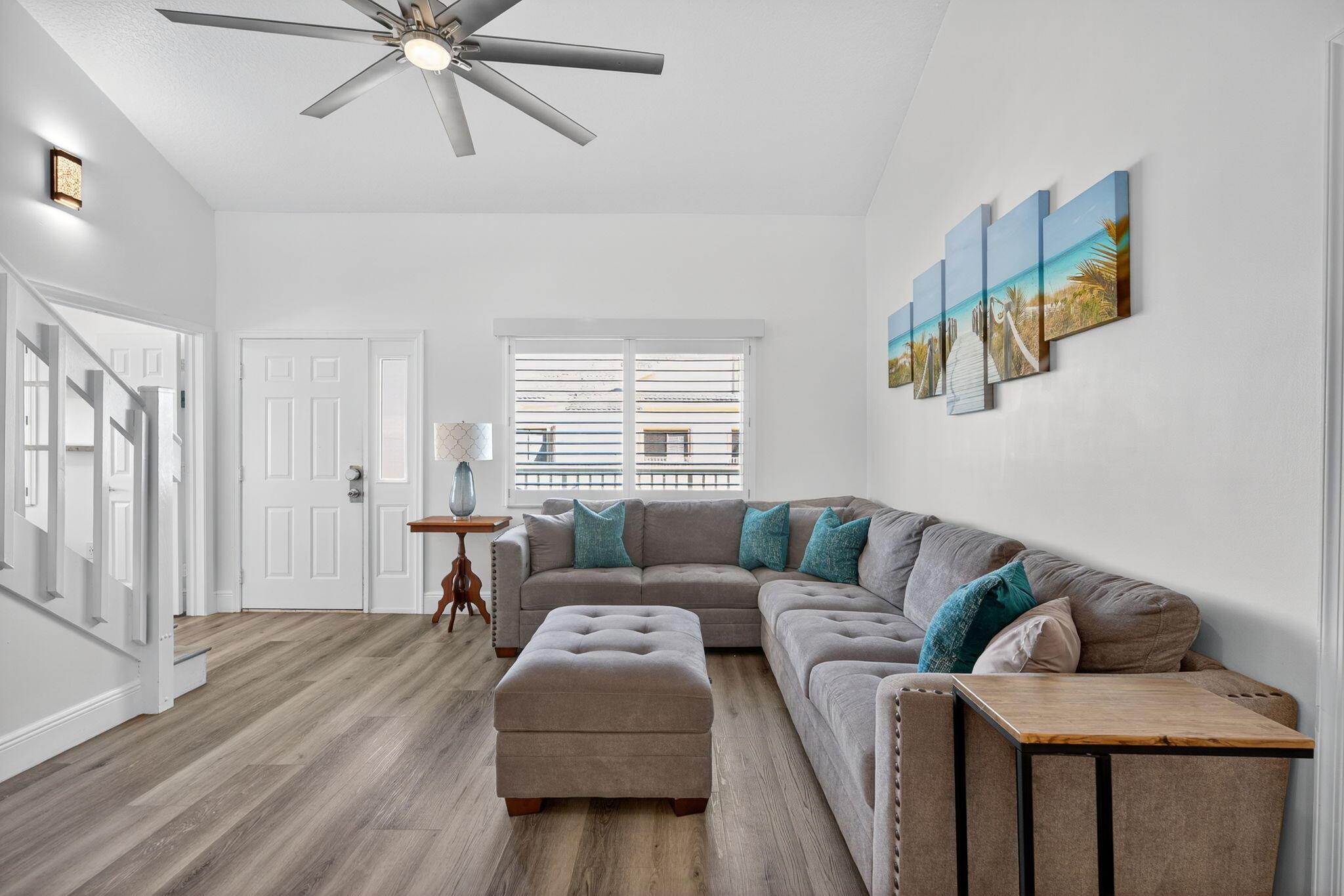 BELLA VISTA ON THE PARK - Residential