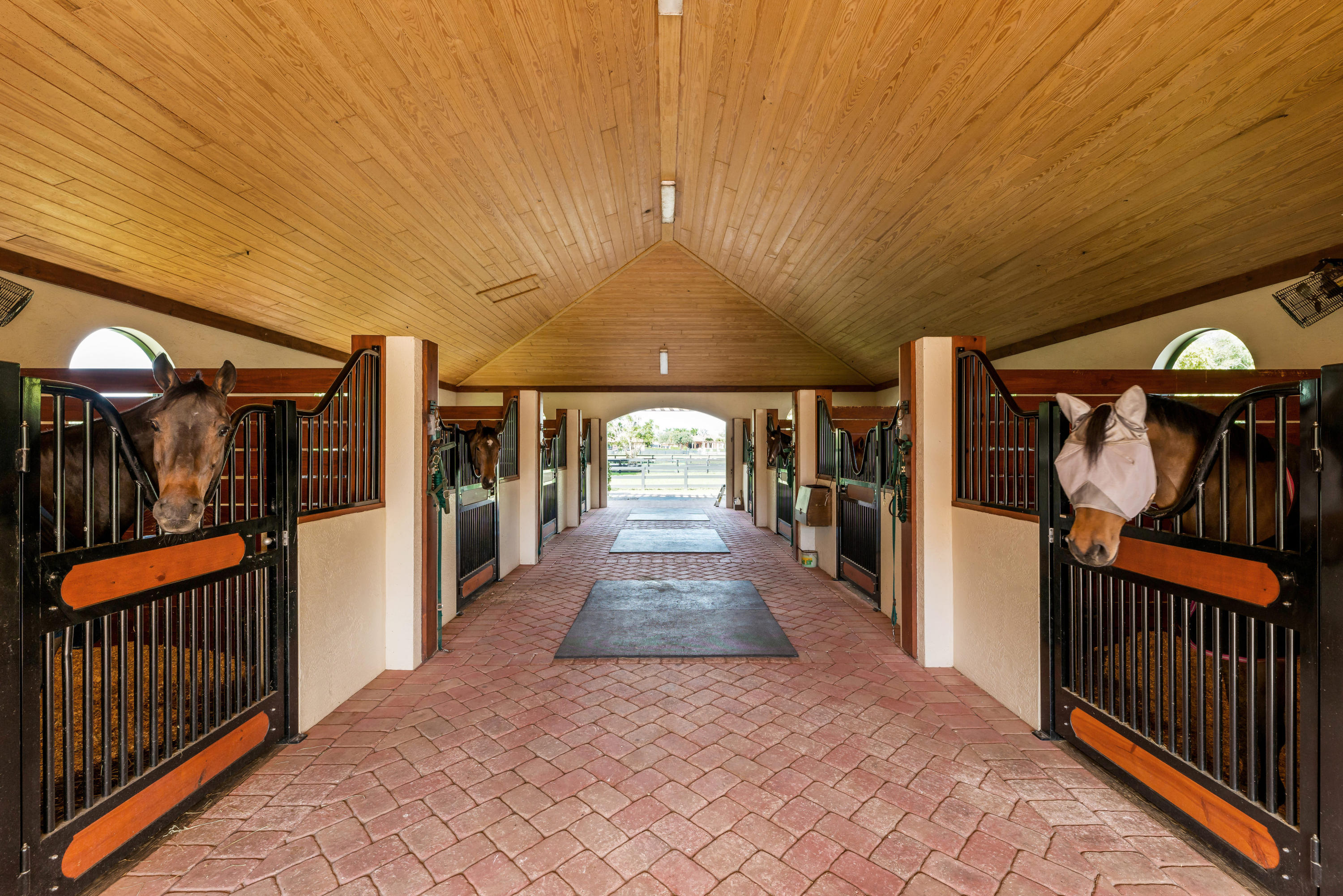 PALM BEACH POINT - Residential