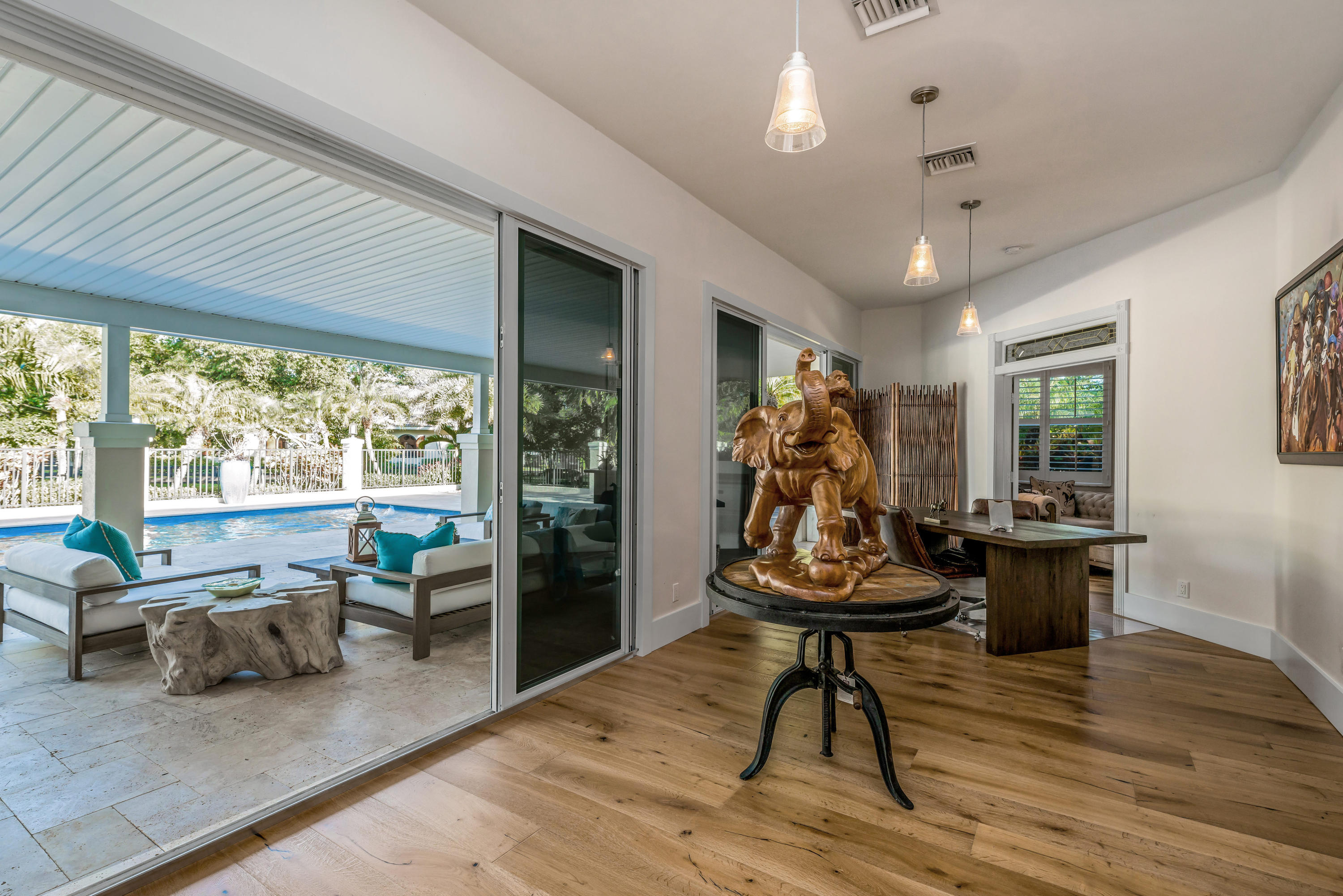 PALM BEACH POINT - Residential