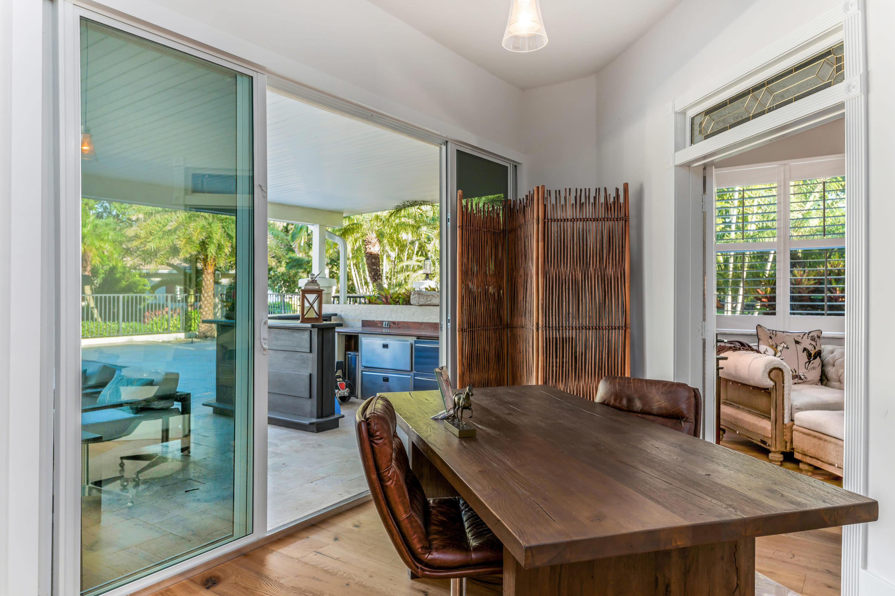 PALM BEACH POINT - Residential