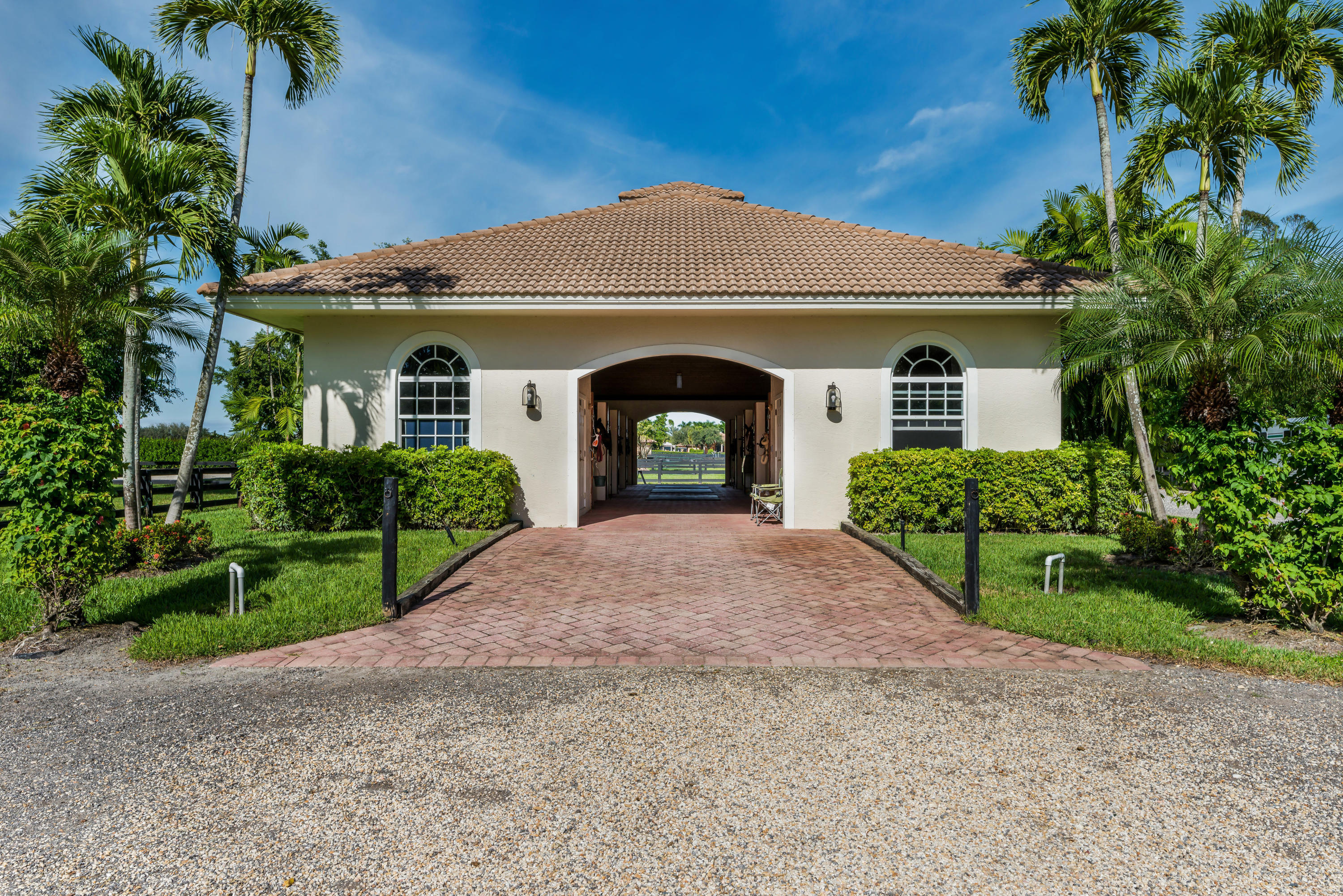 PALM BEACH POINT - Residential