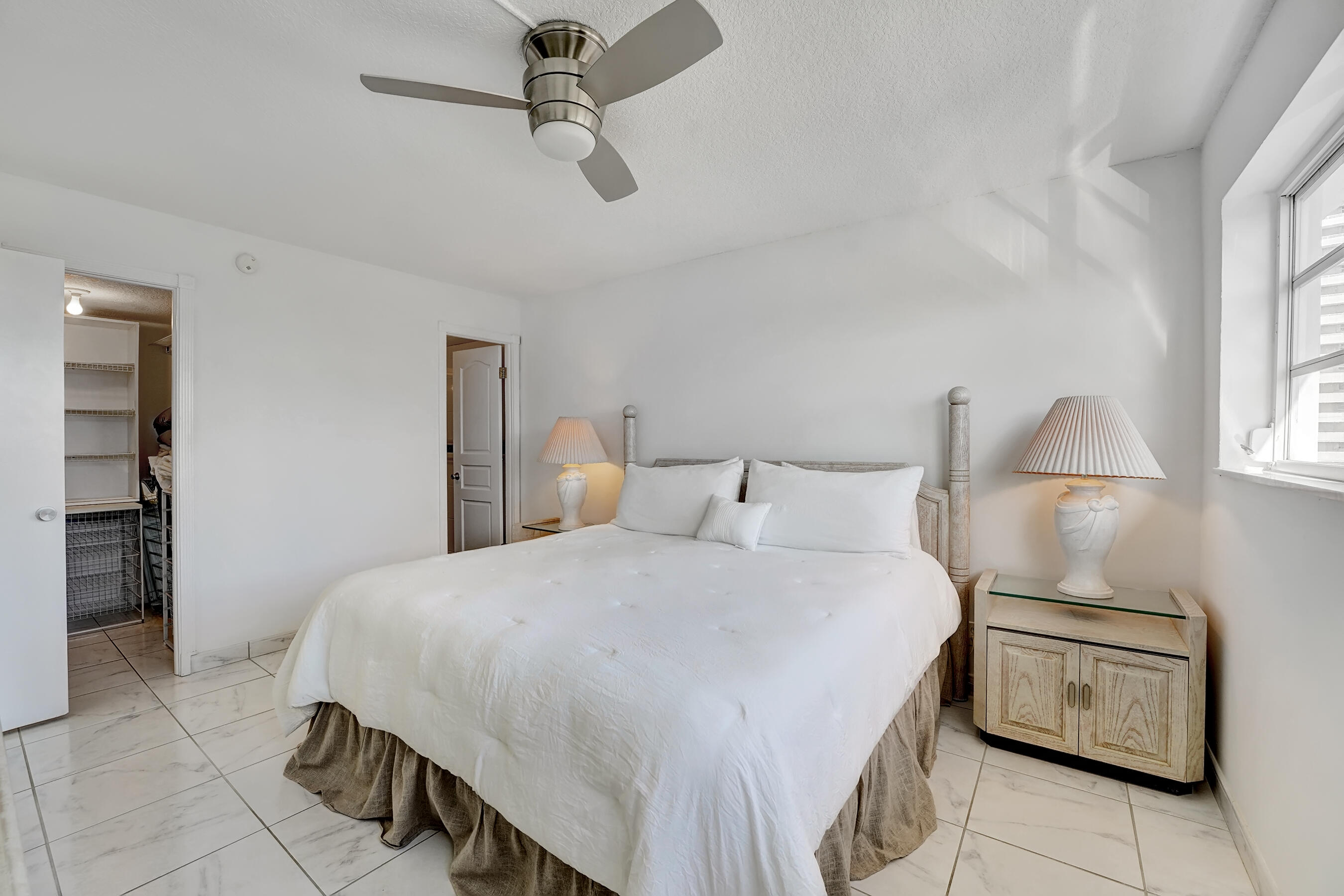 OCEANSIDE NORTH CONDO - Residential