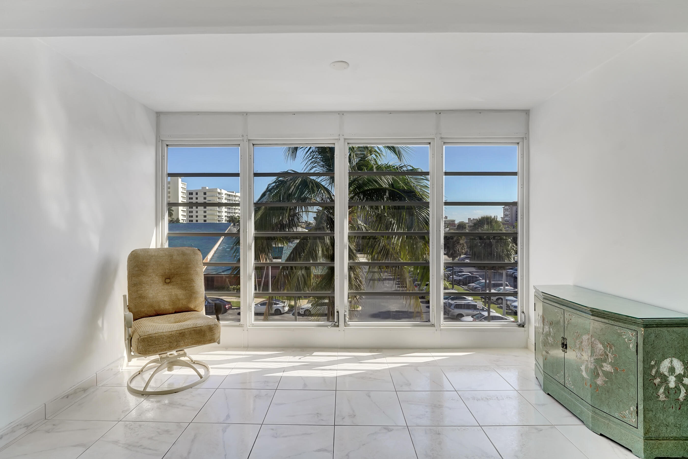 OCEANSIDE NORTH CONDO - Residential