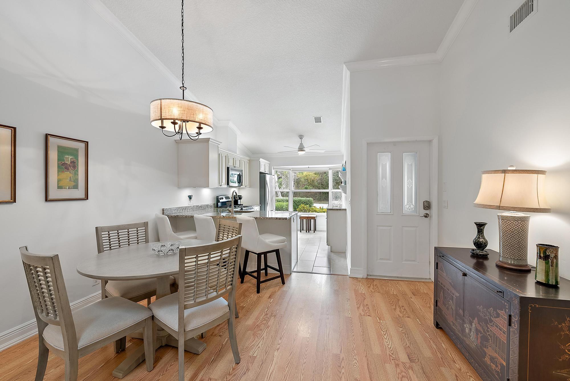 11091 SE Sea Pines Circle