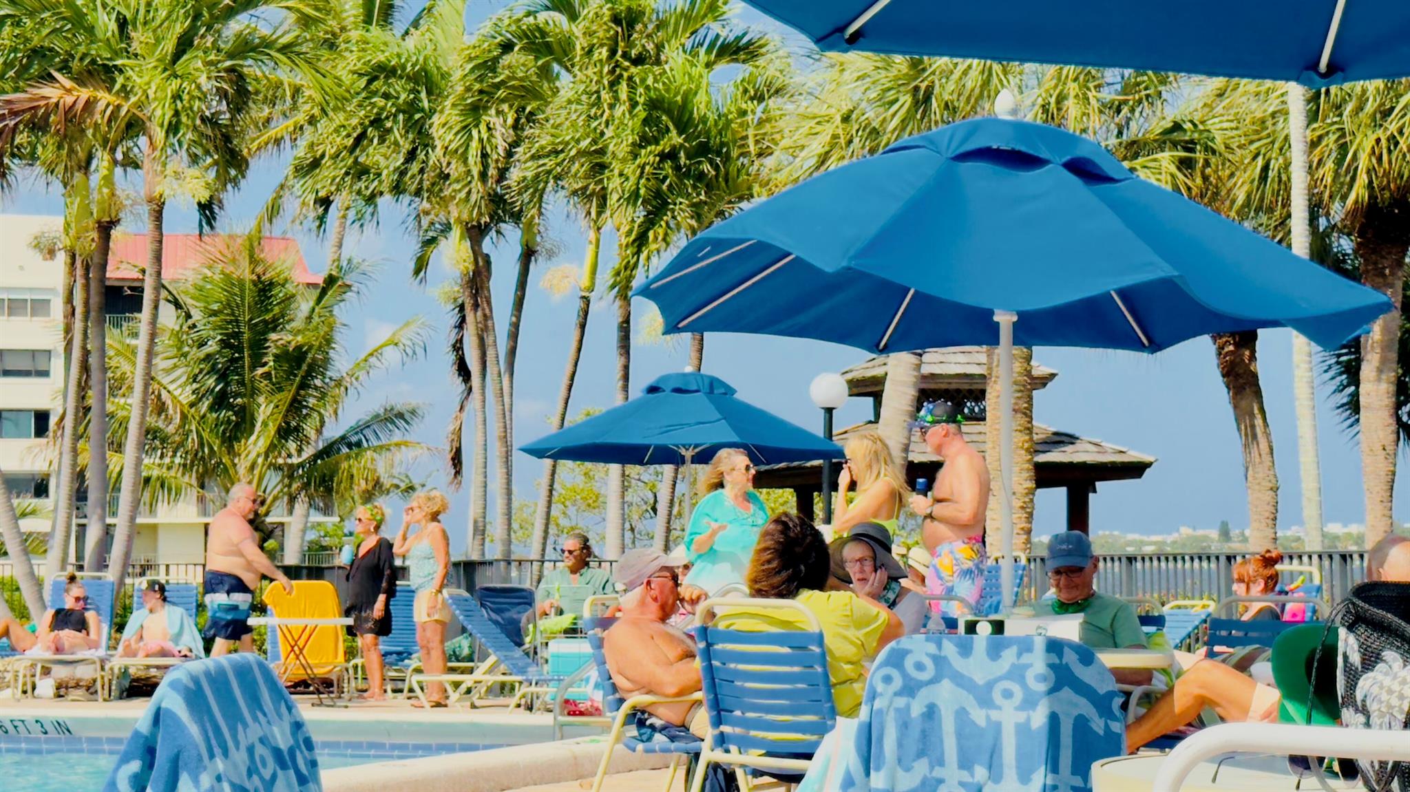 HALF MOON BAY CONDO - Residential