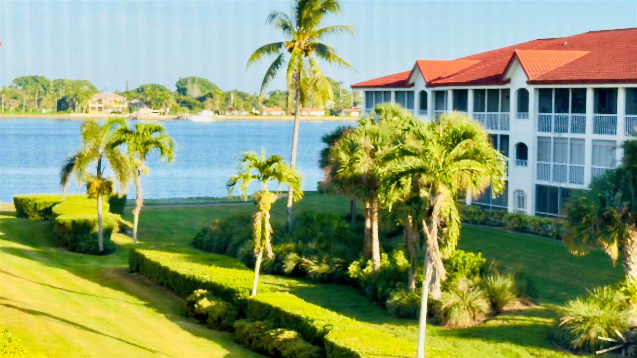 107 Half Moon Circle A3