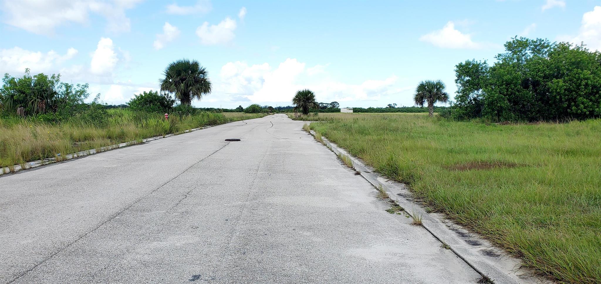 VERO TROPICAL GARDENS UNI - Land