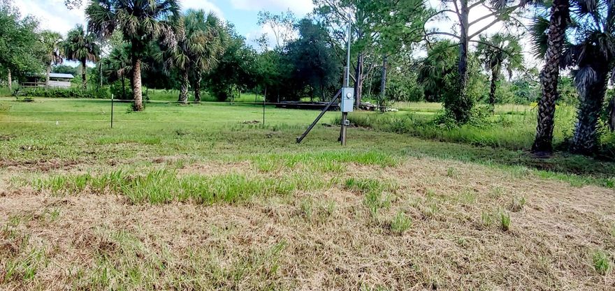 LOCATION LOCATION LOCATION!!!
Growing Vero Beach, Florida. Enjoy this NO HOA neighborhood, cleared vacant LOT ready to be build on or when you are ready and you can bring your own Builder to build on. Utility post on site, never used well water was put in not too long ago. No homes are built on this street yet, across the street from CVS Health distribution center, LOT sits on the west side of 60, close to the Vero Beach Outlet, restaurants, shopping, right off 95 north and south. 60 East to more restaurants, shopping, Indian River Mall, Movie Theatre, Home Depot, Lowes, Super Center Walmart, Sam's, Hutchison Island, Riverside Theatre, Vero Beach Regional Airport and  Beaches. SELLER FINANCING AVAILABLE.